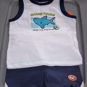 CARTER'S Shorts & Tank Top 'Shark Tours' Boys 18M